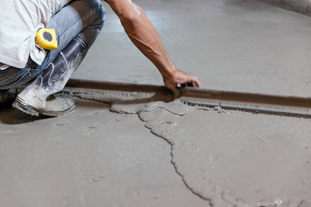 Best Concrete Sidewalk Installation in Tolleson, AZ